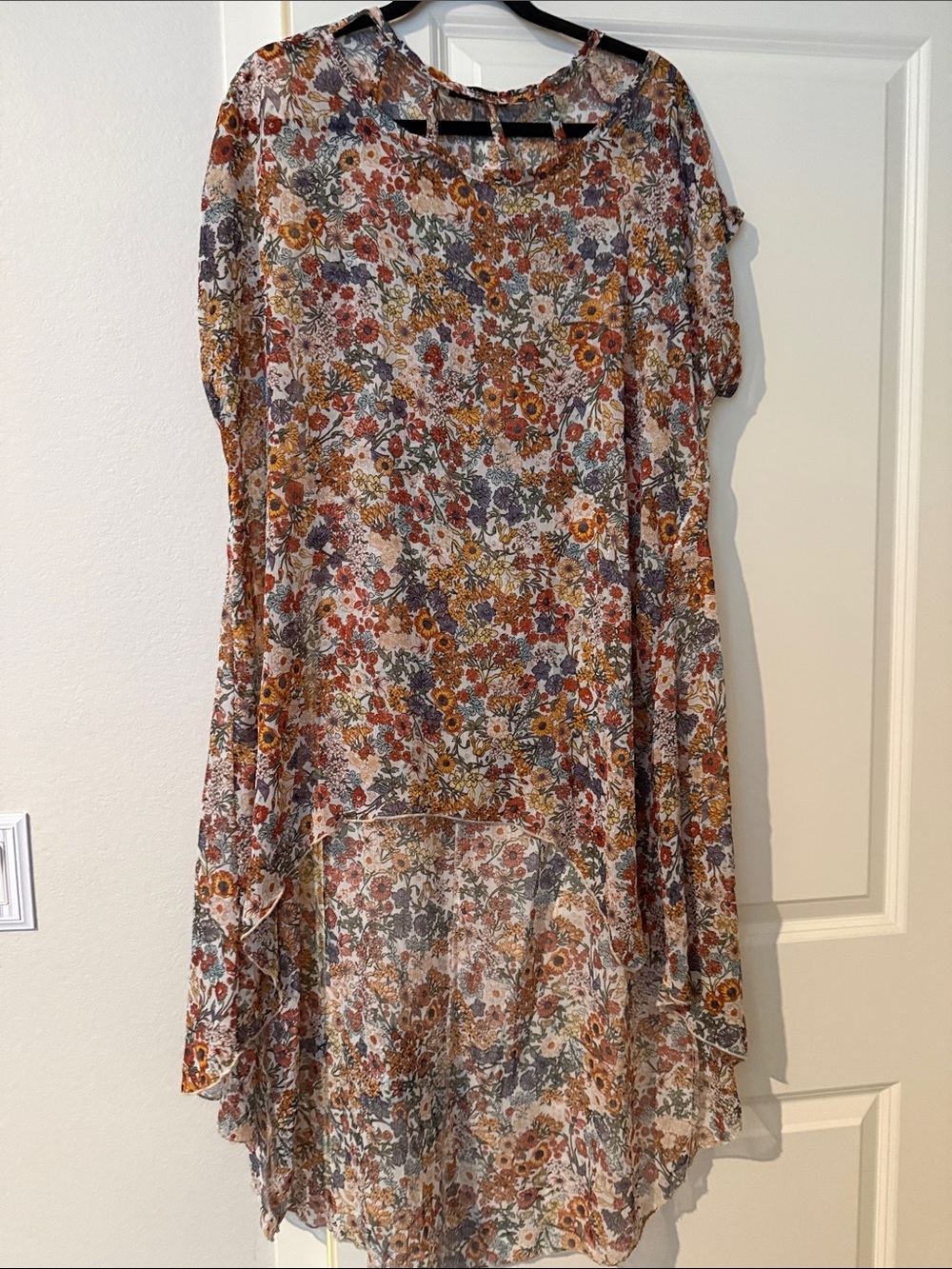 Floral High-Low Chiffon Women's top- Multi Floral